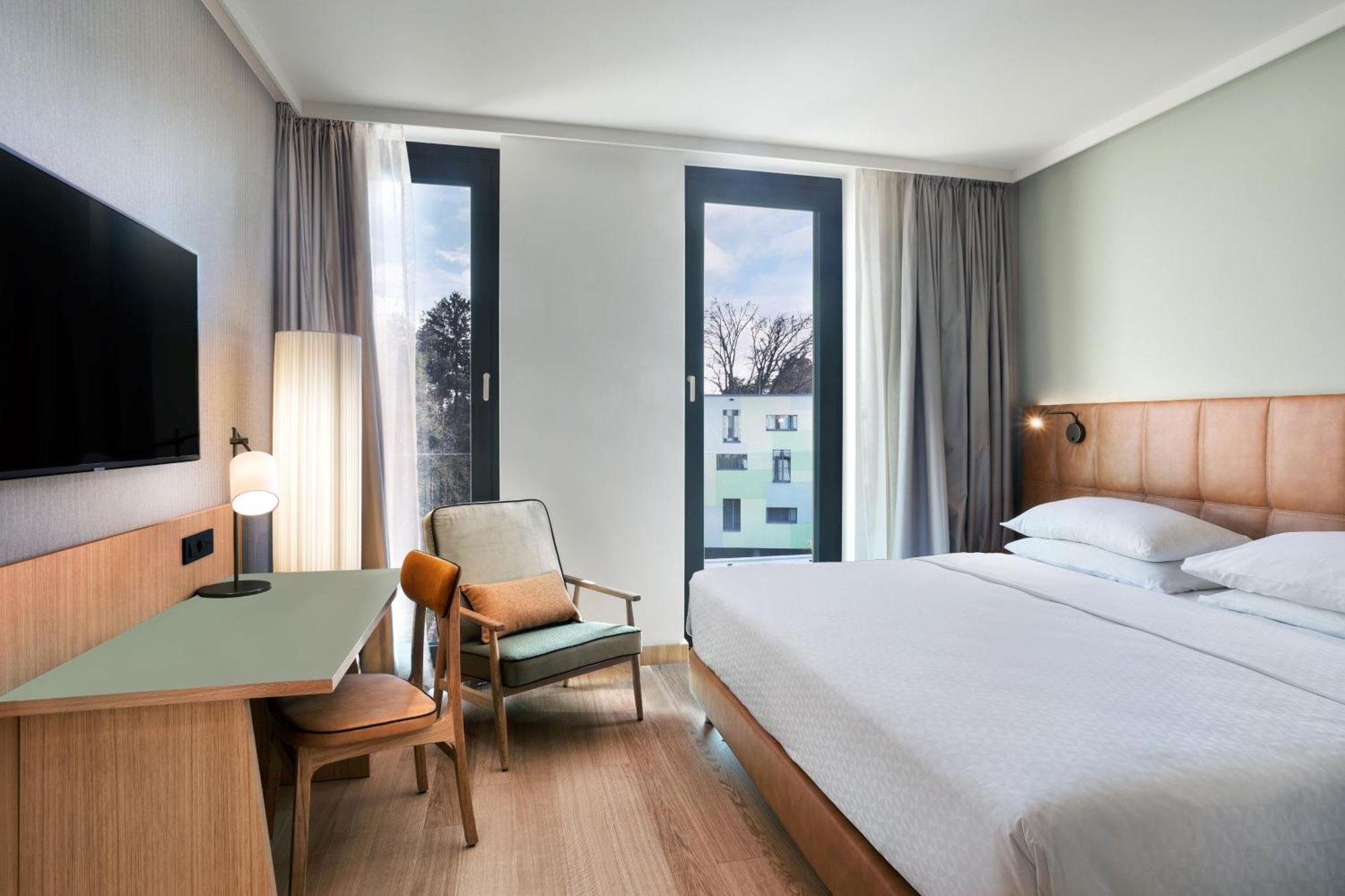 Four Points By Sheraton Ljubljana Mons Zewnętrze zdjęcie